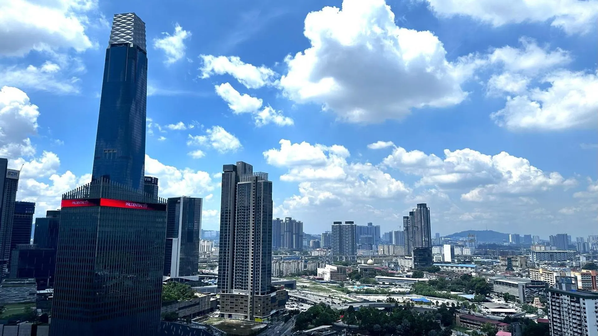 The Axon Suites Pro Max Kuala Lumpur